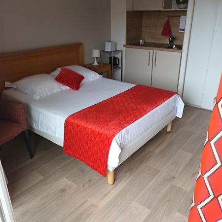 Aparthotel Domitys Le Clos Du Cedre Dompierre-sur-Mer Exteriér fotografie