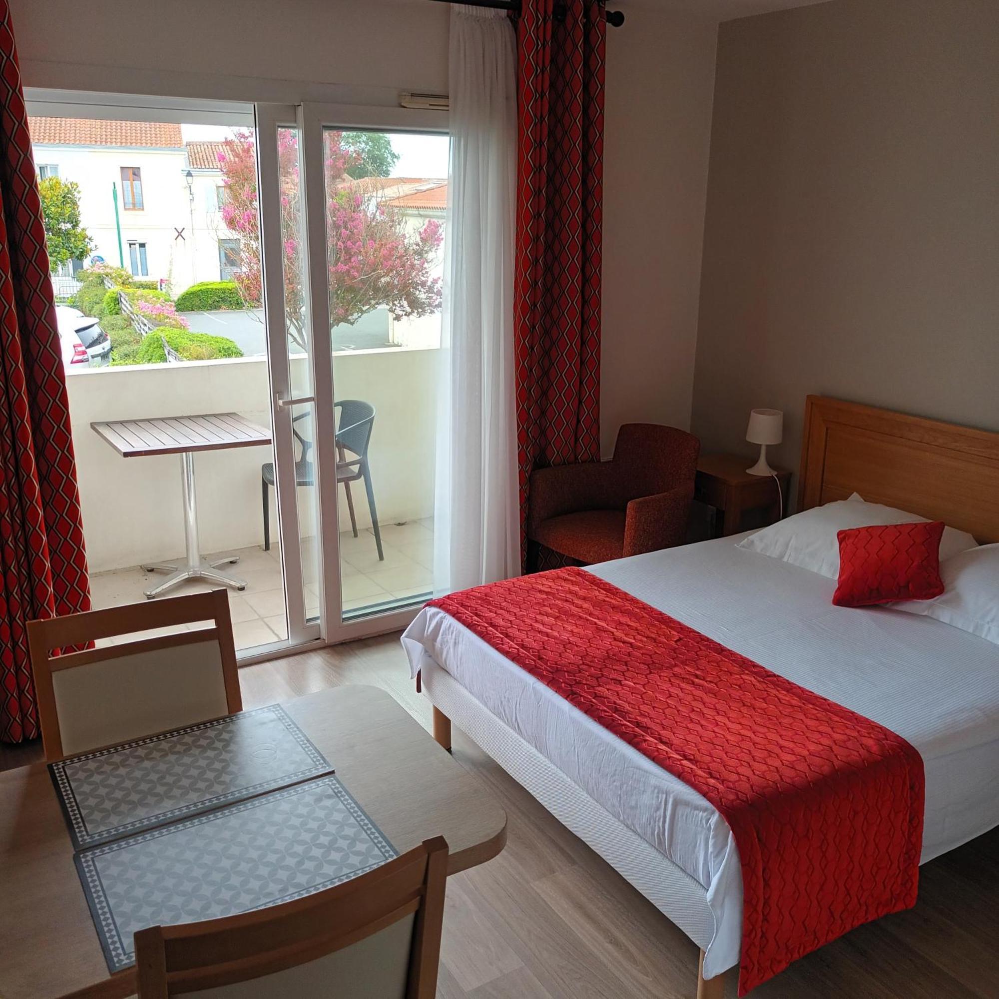 Aparthotel Domitys Le Clos Du Cedre Dompierre-sur-Mer Exteriér fotografie